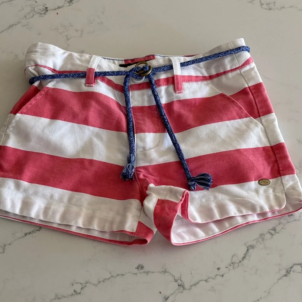 Tommy Hilfiger stylish red